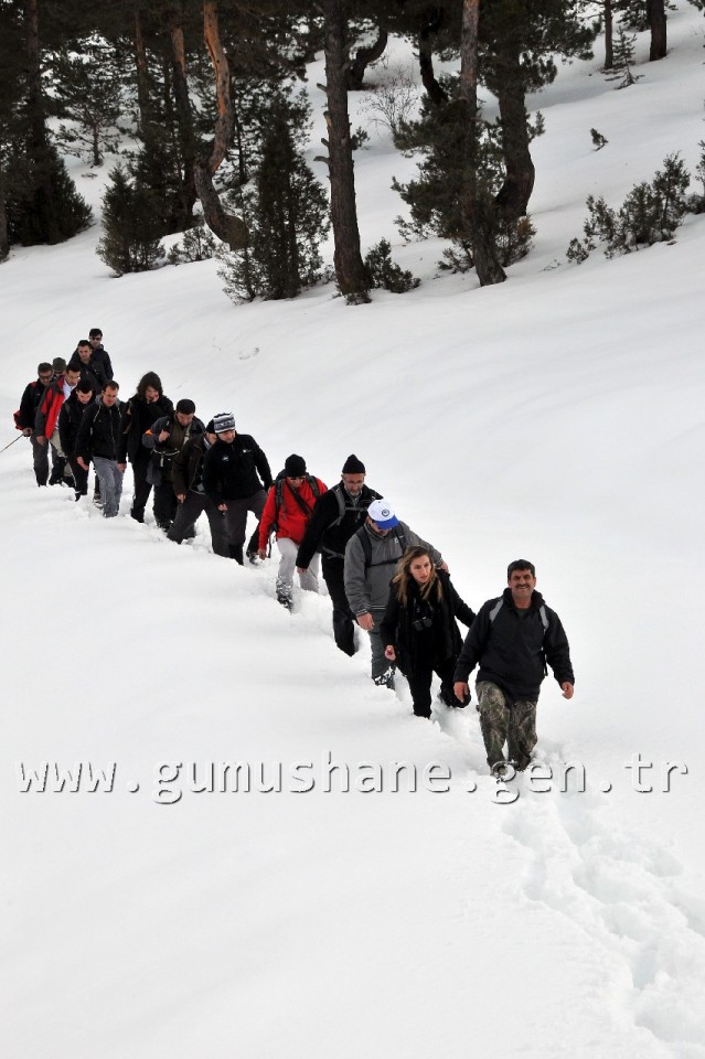 Gümüşhaneli Dağcılar Ernek Yaylasına Yürüdü 6
