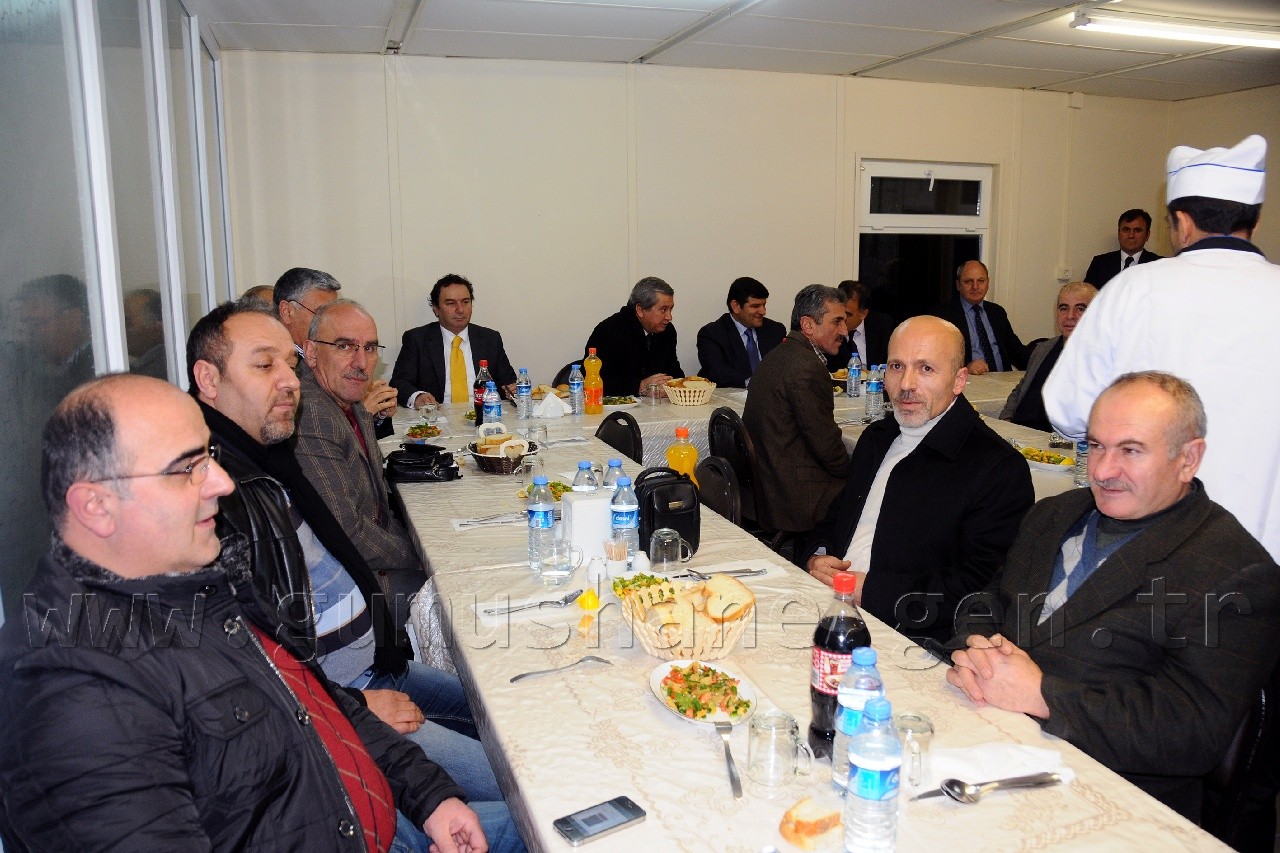 Vali Mayda Sanayici ve İşadamlarıyla Bir Araya Geldi 1