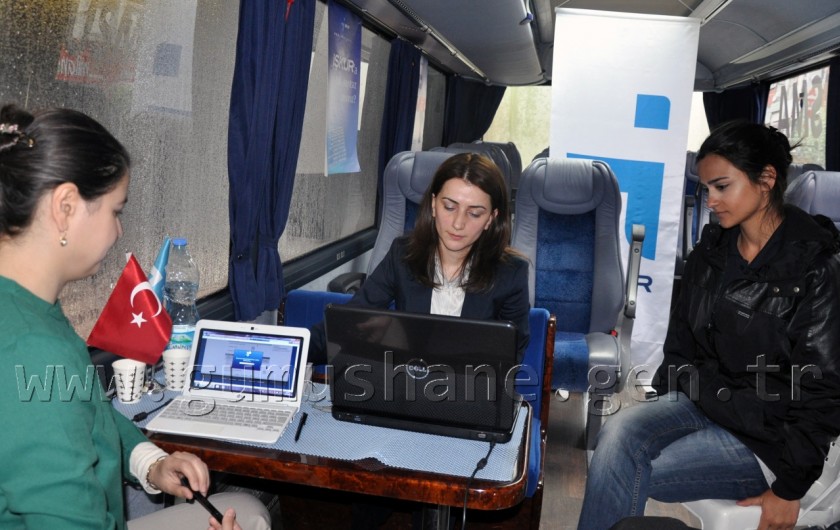 İŞKUR Tanıtım Otobüsü Gümüşhane'de 1