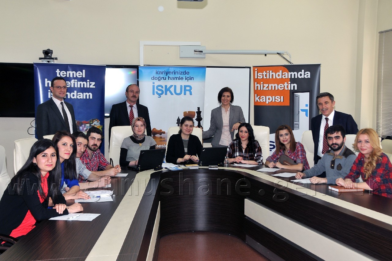 Üniversite Öğrencileri İş Hayatına Hazırlanıyor 1