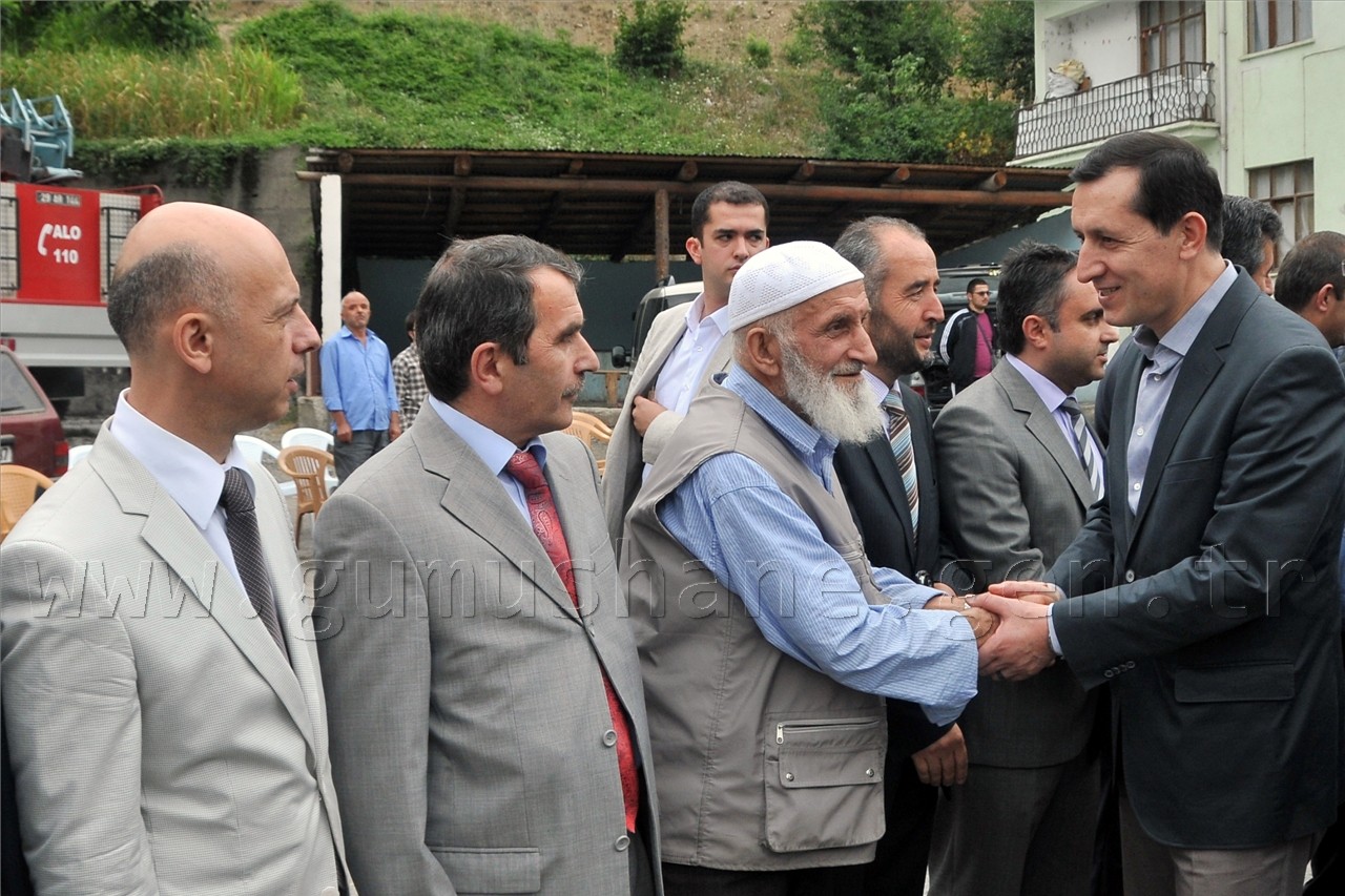 Başbakan Yardımcısı Emrullah İşler Gümüşhane’de 1