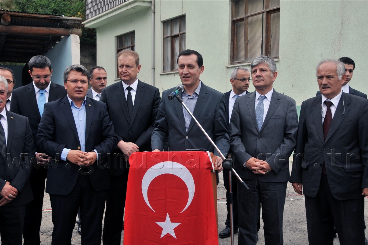 Başbakan Yardımcısı Emrullah İşler Gümüşhane’de 2