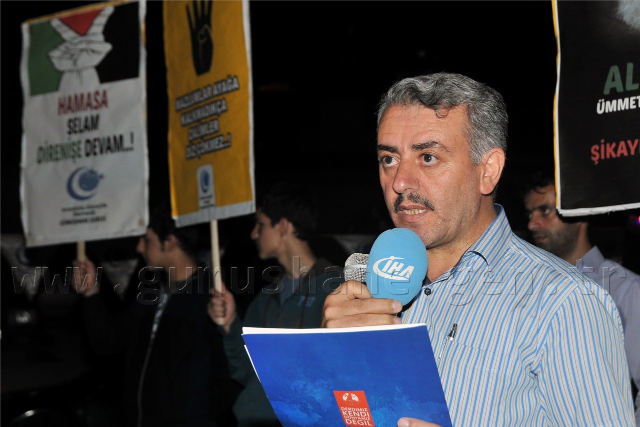 Gümüşhane'de Eller Filistin'de ki Çocuklar İçin Duaya Kalktı 6