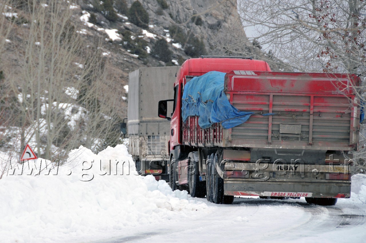 Denetimden Kaçan Kamyonlar Köy Yollarını Tahrip Ediyor 2
