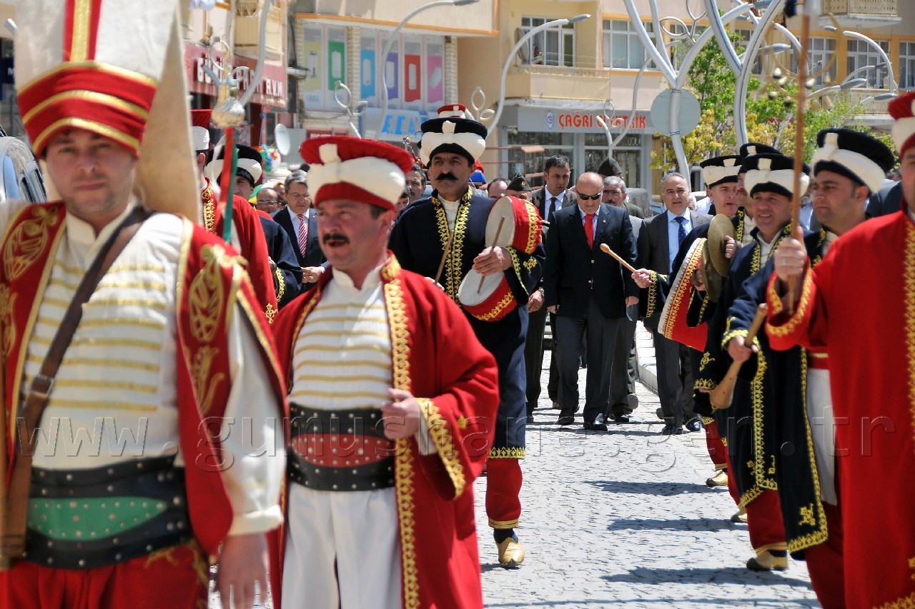 Kanuni Sultan Süleyman Gümüşhane'de Anıldı 2