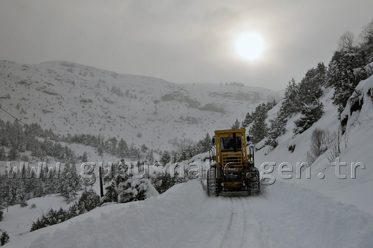 Gümüşhane Köy Yollarında Hummalı Çalışma 1