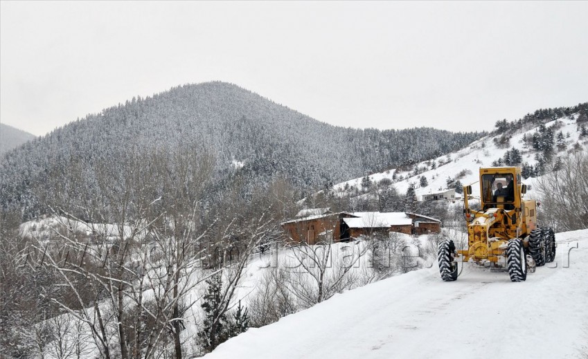 Gümüşhane'de Karla Mücadele Çalışmaları 2