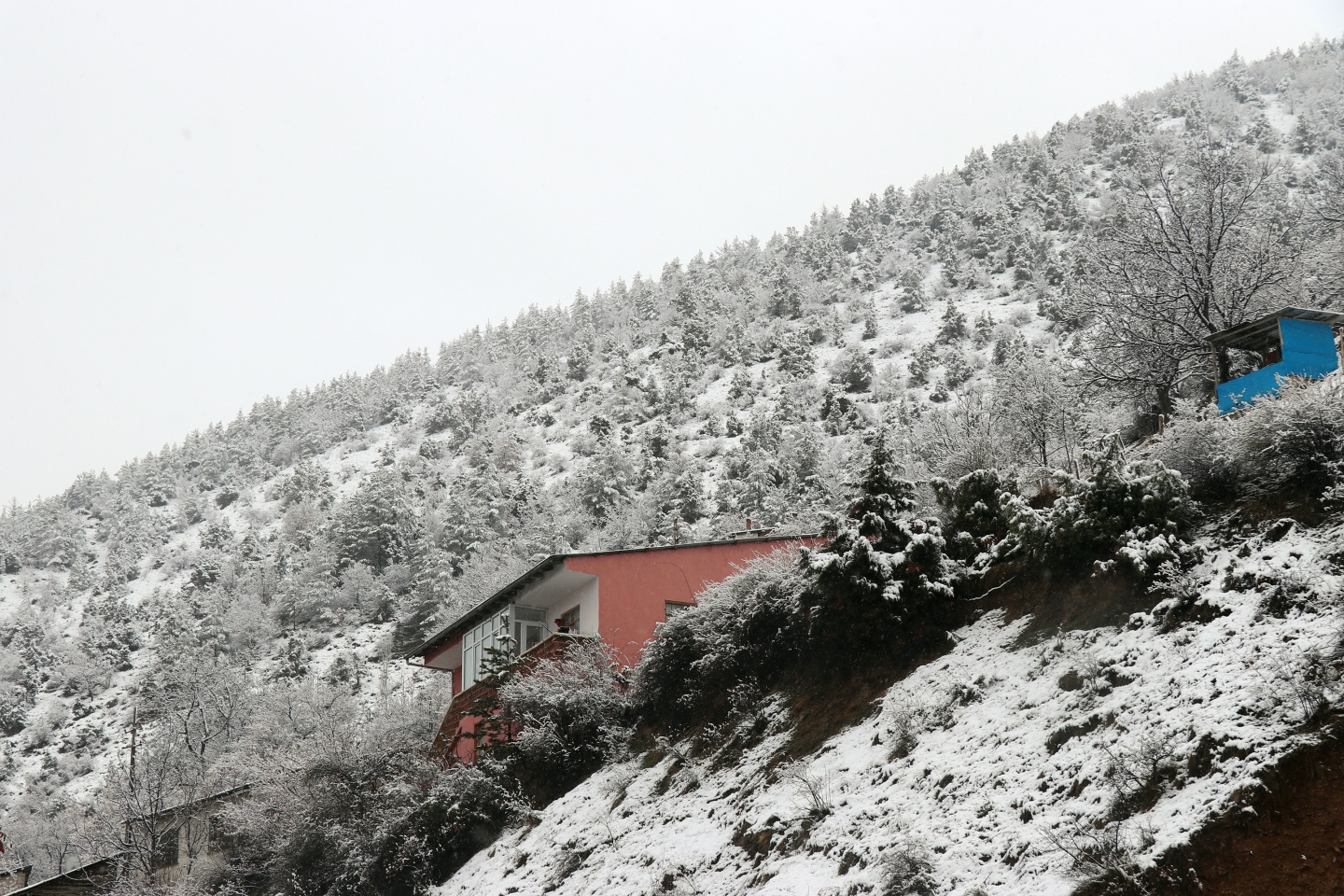 Gümüşhane’ye Nisan ayında beyaz sürpriz 6