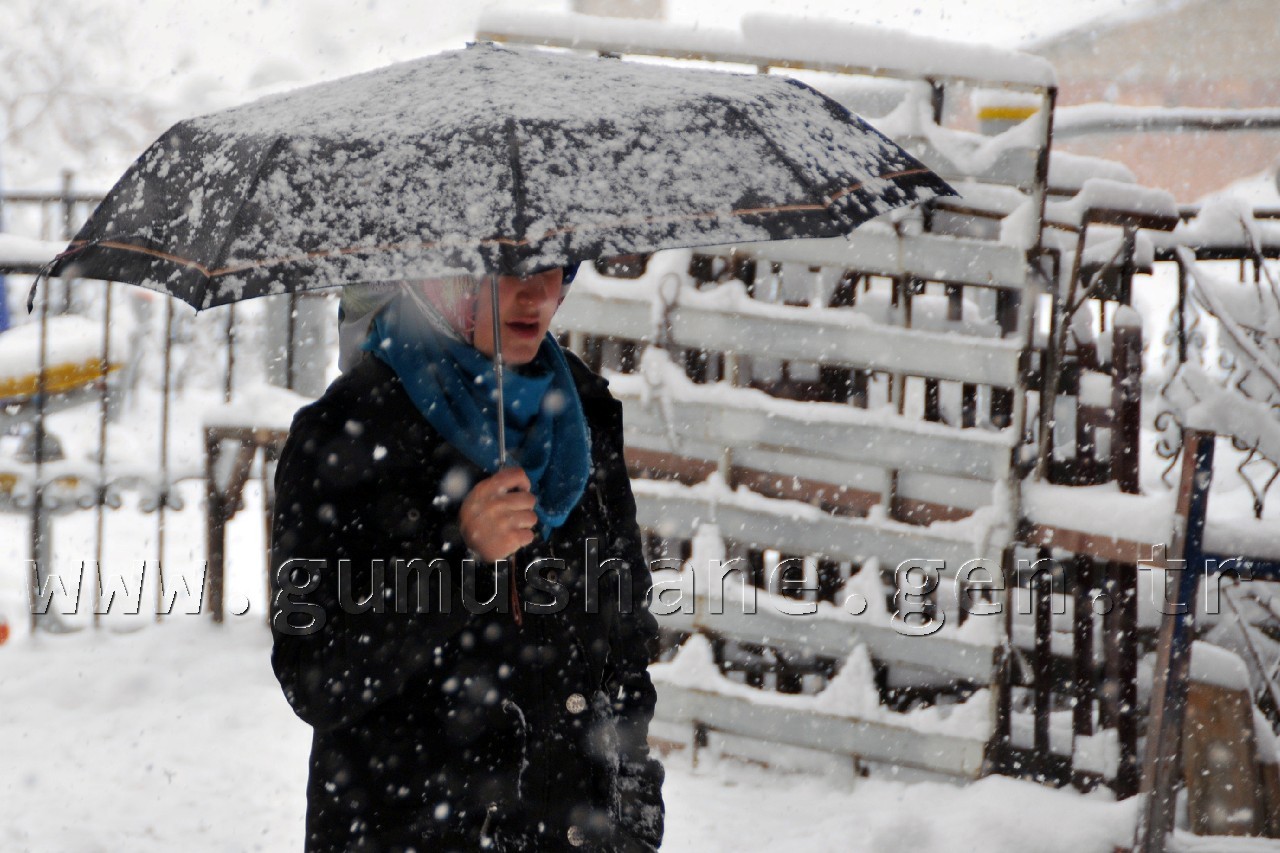Gümüşhane'de Kar Tatili Uzatıldı 4