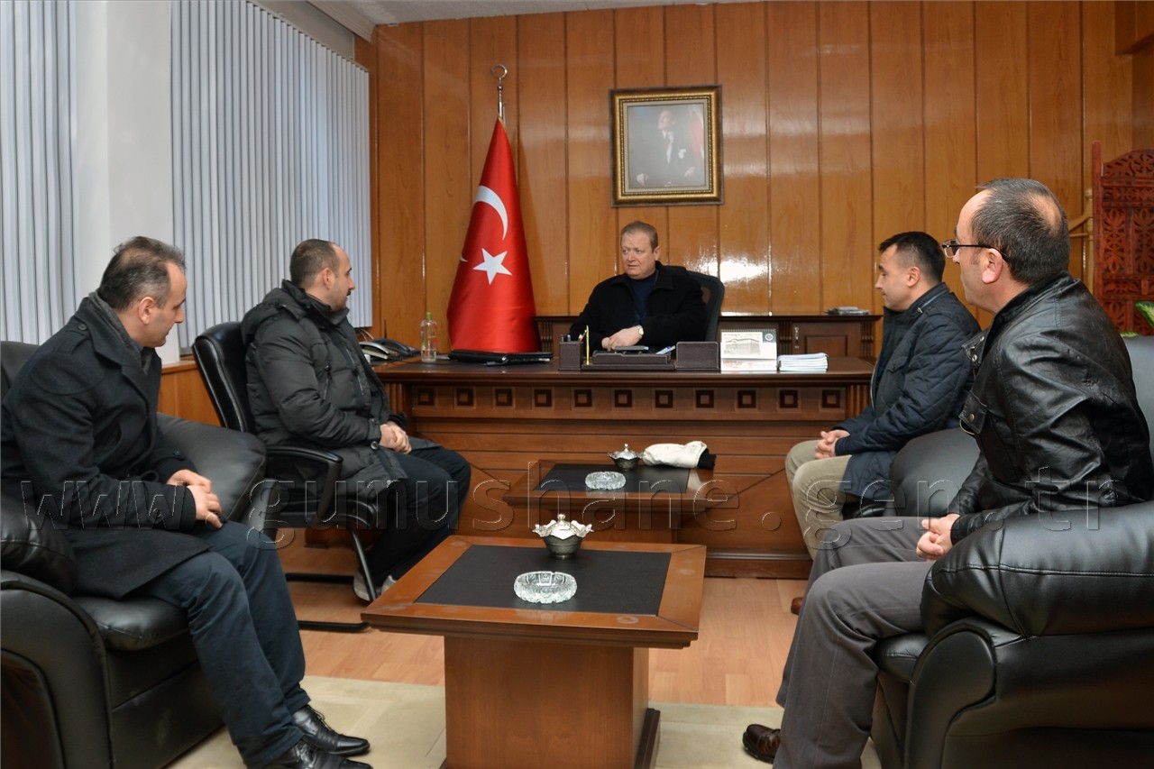 Vali Yavuz Kürtün ve Torul'da karla mücadele çalışmalarını denetledi 5