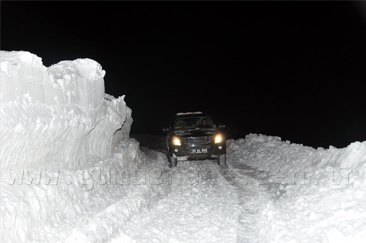 Gümüşhane'de Karla Mücadele Devam Ediyor 7