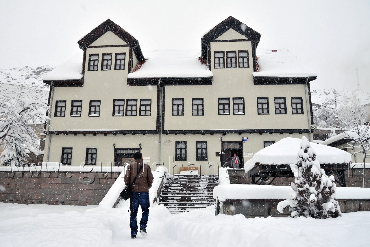 Gümüşhane'de Kar Tatili Uzatıldı 10