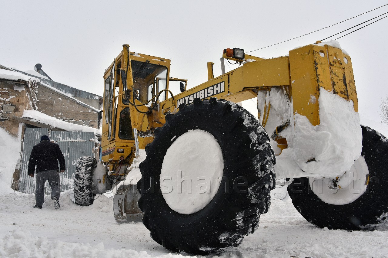 Eksi 20 derecede karla mücadele 4