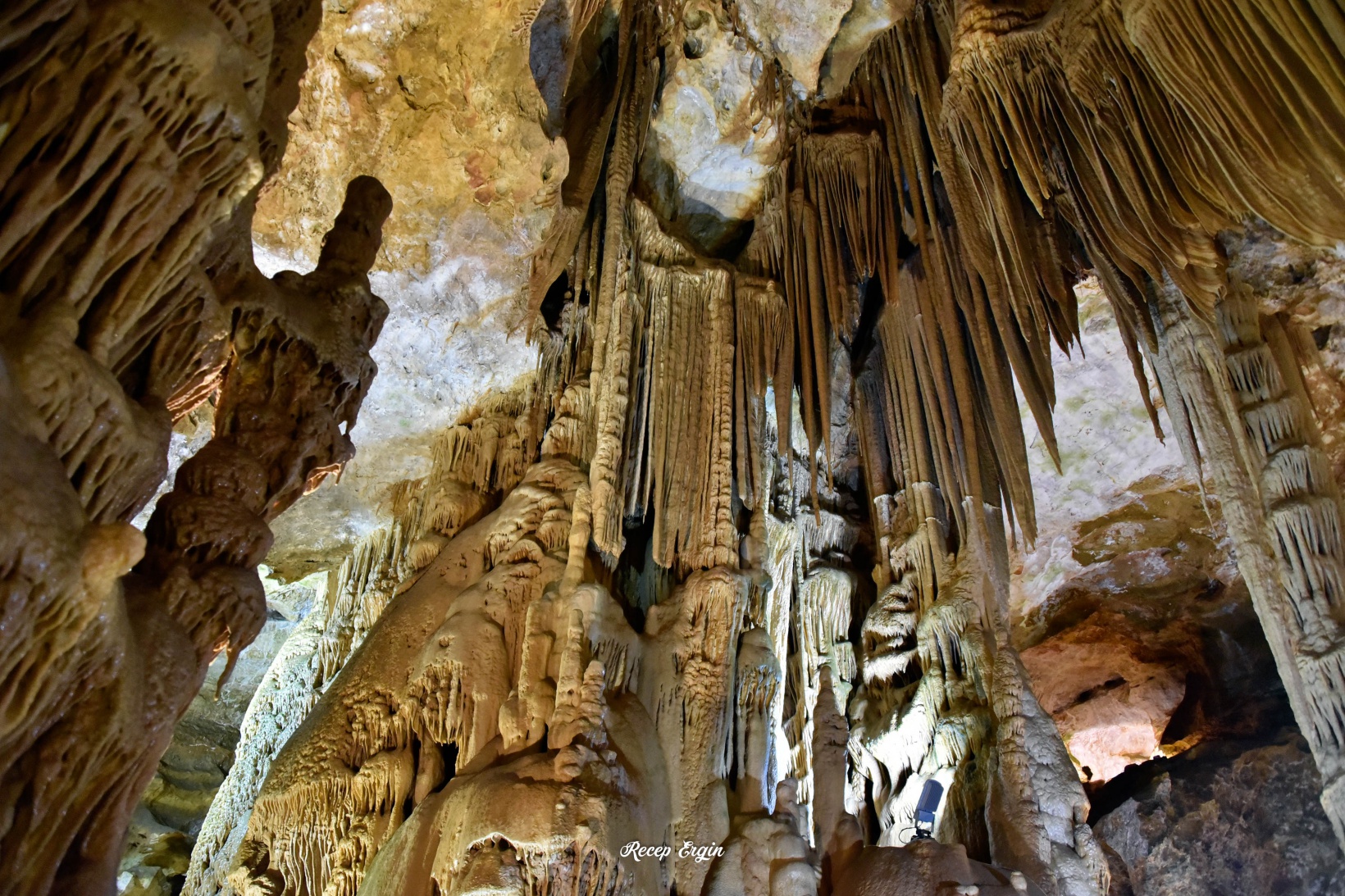 Gümüşhane’nin yeraltı sarayında sezon başladı   12