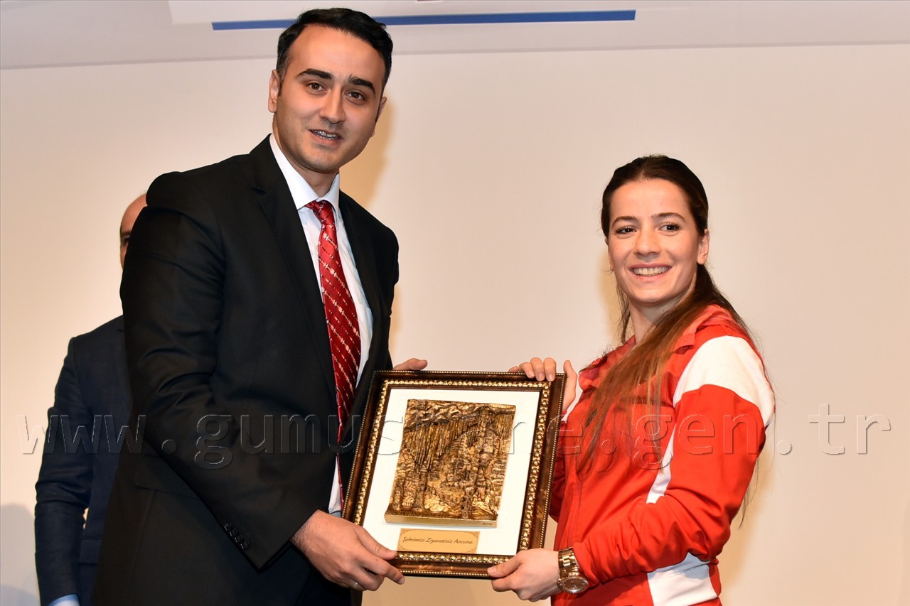 Gümüşhaneli Gençlere Ustalardan Tecrübeler 8