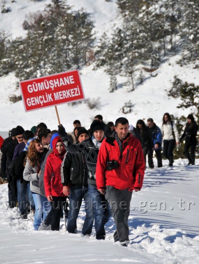Gümüşhane'de Dumansız Hava Sahası Yürüyüşü 4