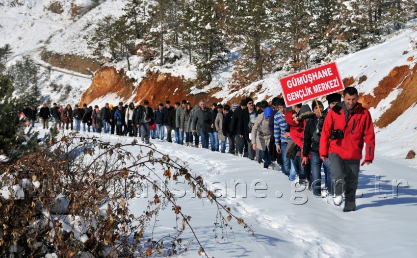 Gümüşhane'de Dumansız Hava Sahası Yürüyüşü 6