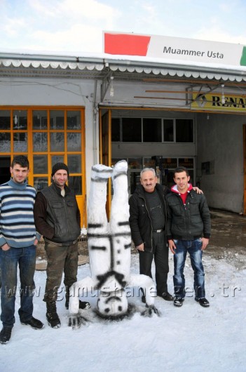 Gümüşhane'de Kar Sanata Dönüştü 6