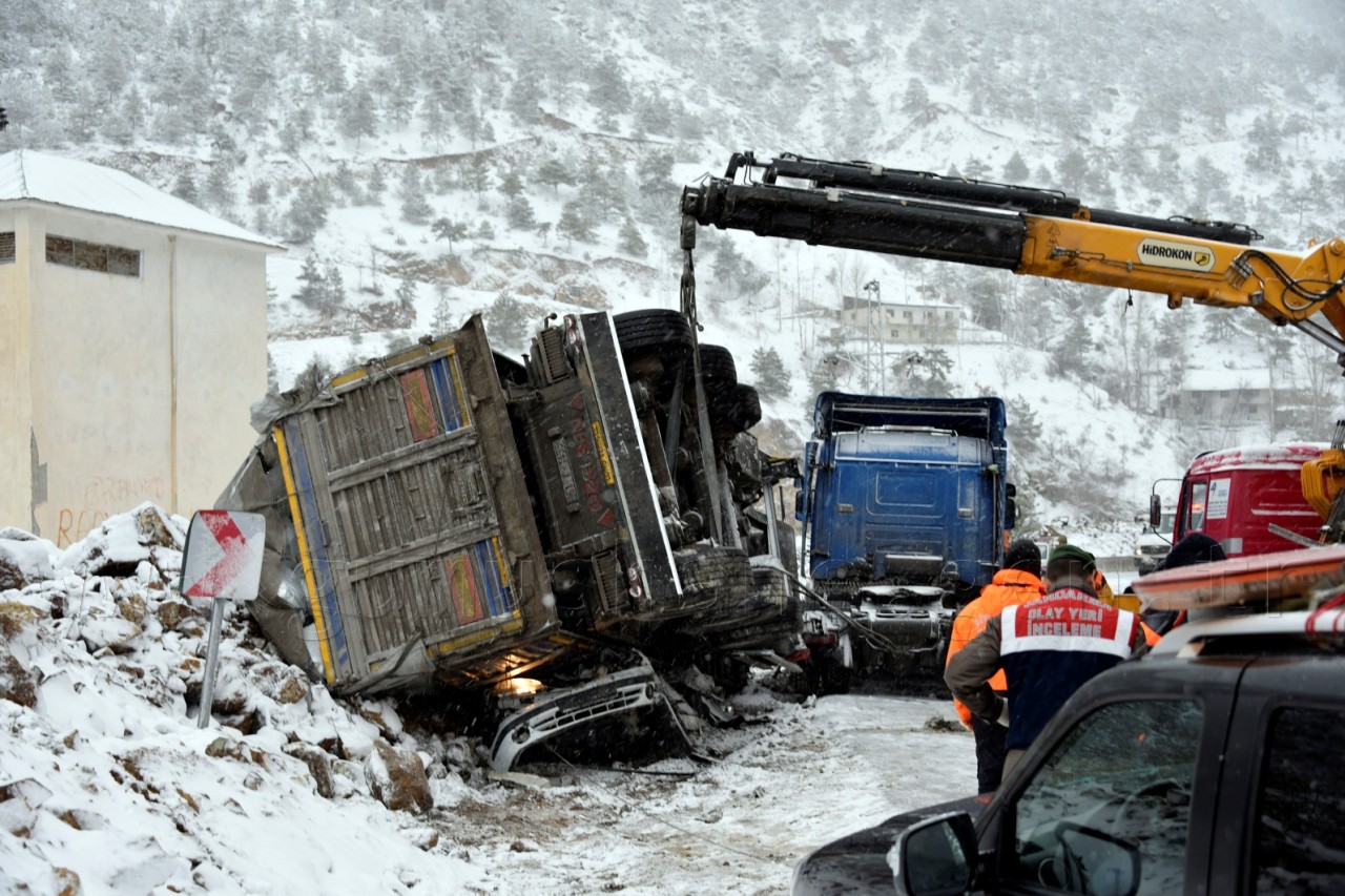 Gümüşhane’de Feci Kaza: 2 Ölü 5