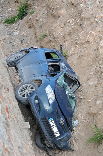 Gümüşhane'de Trafik Kazası: 1 Ölü, 4 Yaralı 4