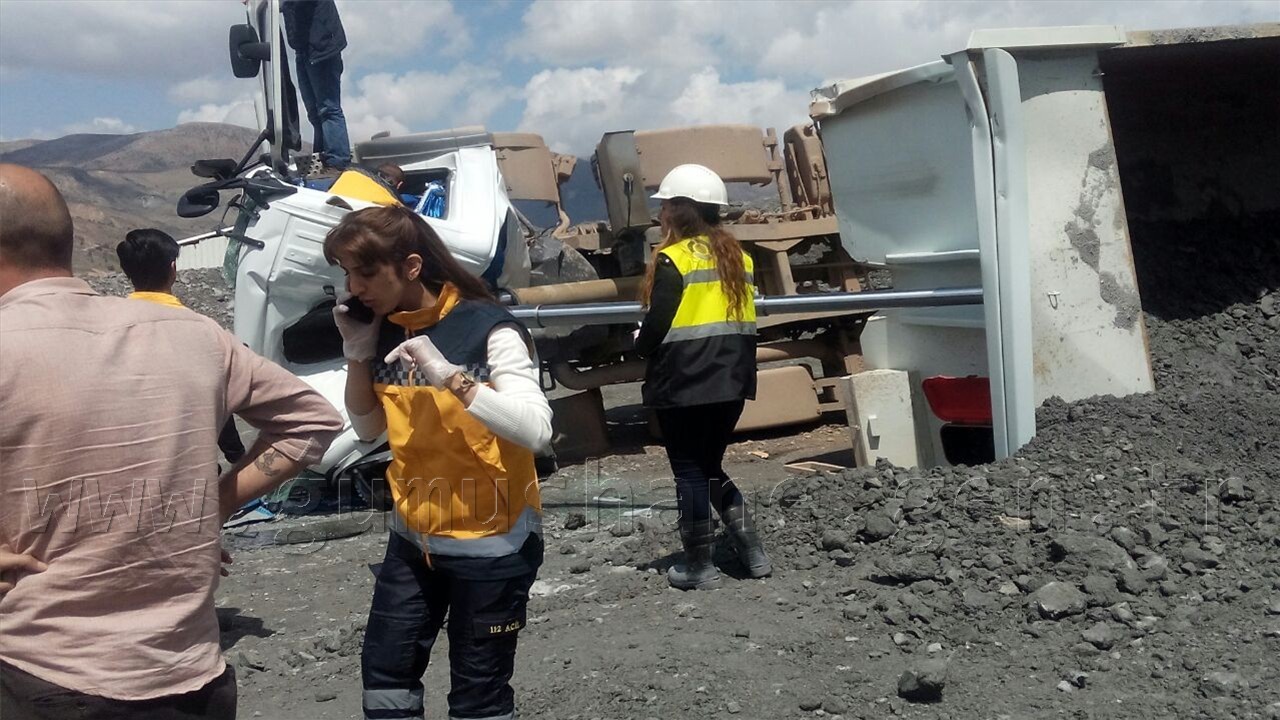 Gümüşhane’de Feci Kaza: 1 Ölü 11