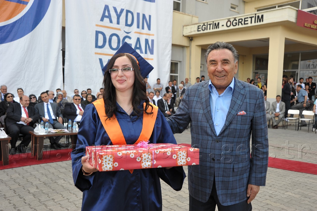 Kelkit Aydın Doğan MYO'da Mezuniyet Töreni 2