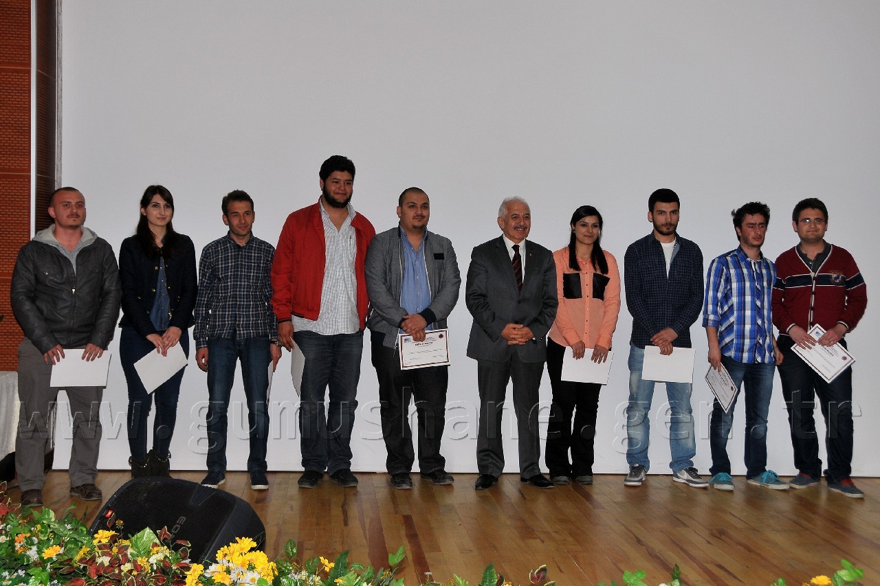 Gümüşhane'de 650 Üniversite Öğrencisi Girişimcilik Sertifikası Aldı 7