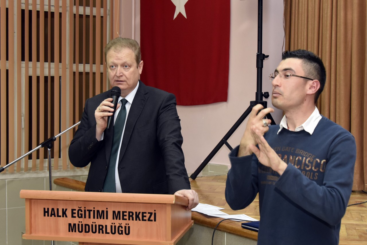 Gümüşhane’de İşaret Dili Kursu Sertifika Töreni Yapıldı 32