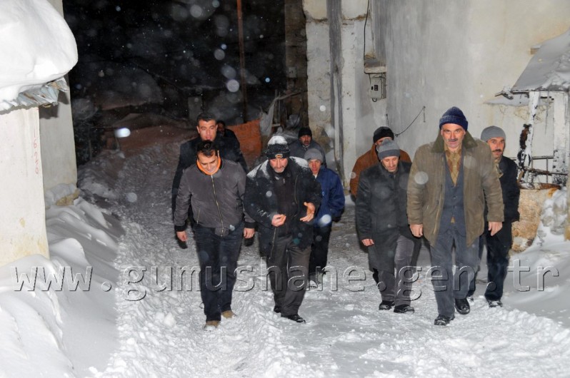 Dağda Mahsur Kalan Köylüler 3 Saatlik Operasyon İle Kurtarıldı 2