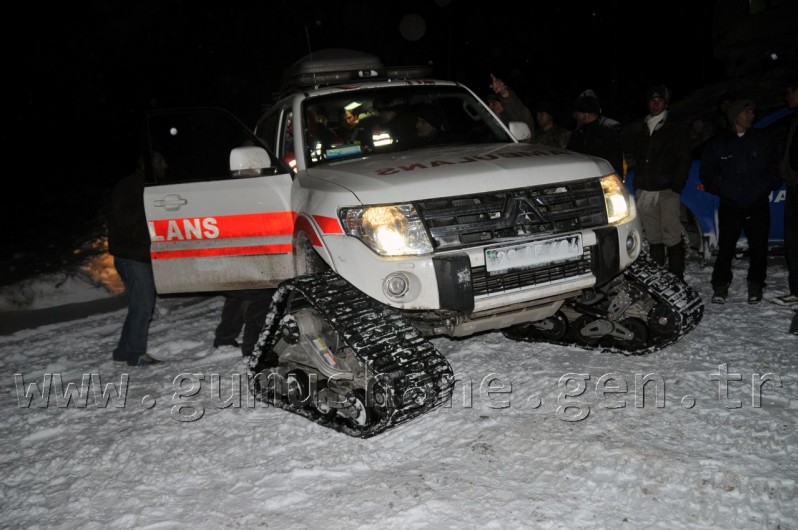 Dağda Mahsur Kalan Köylüler 3 Saatlik Operasyon İle Kurtarıldı 3