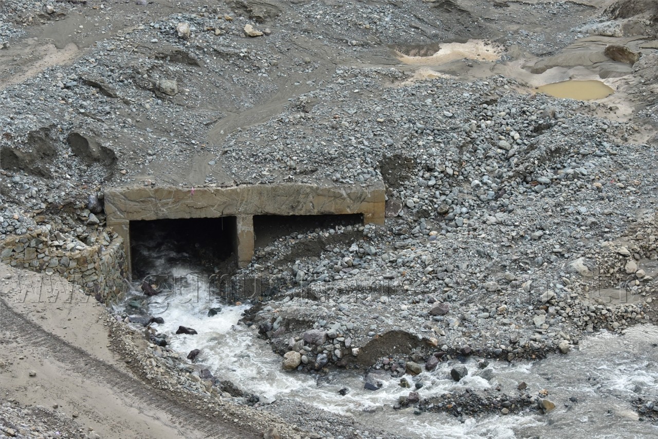 Kürtün Barajında Kaybolan Genç Operatör Bulunamadı 4