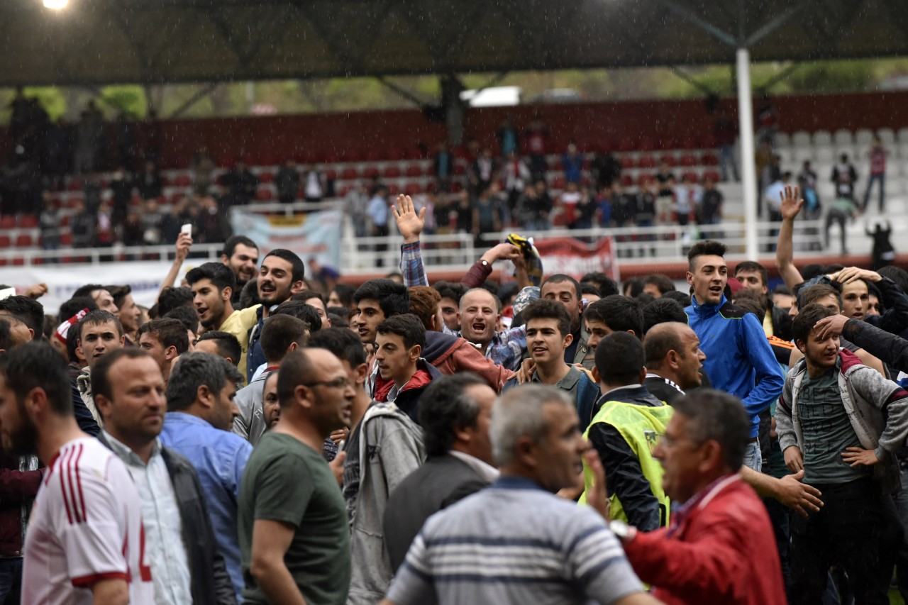 'Buraya hak ederek geldik' 10