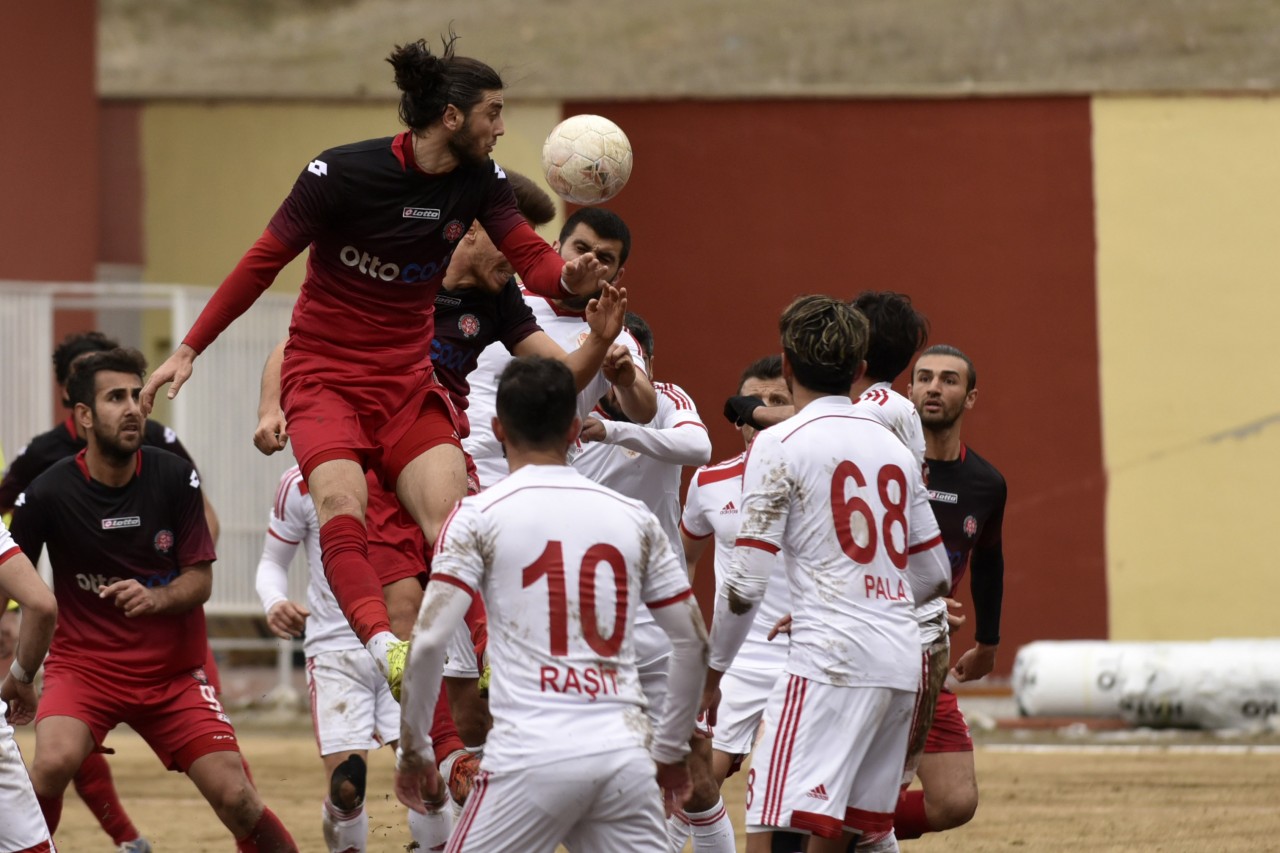 Gümüş'ten kurtuluş hediyesi: 1-0 69