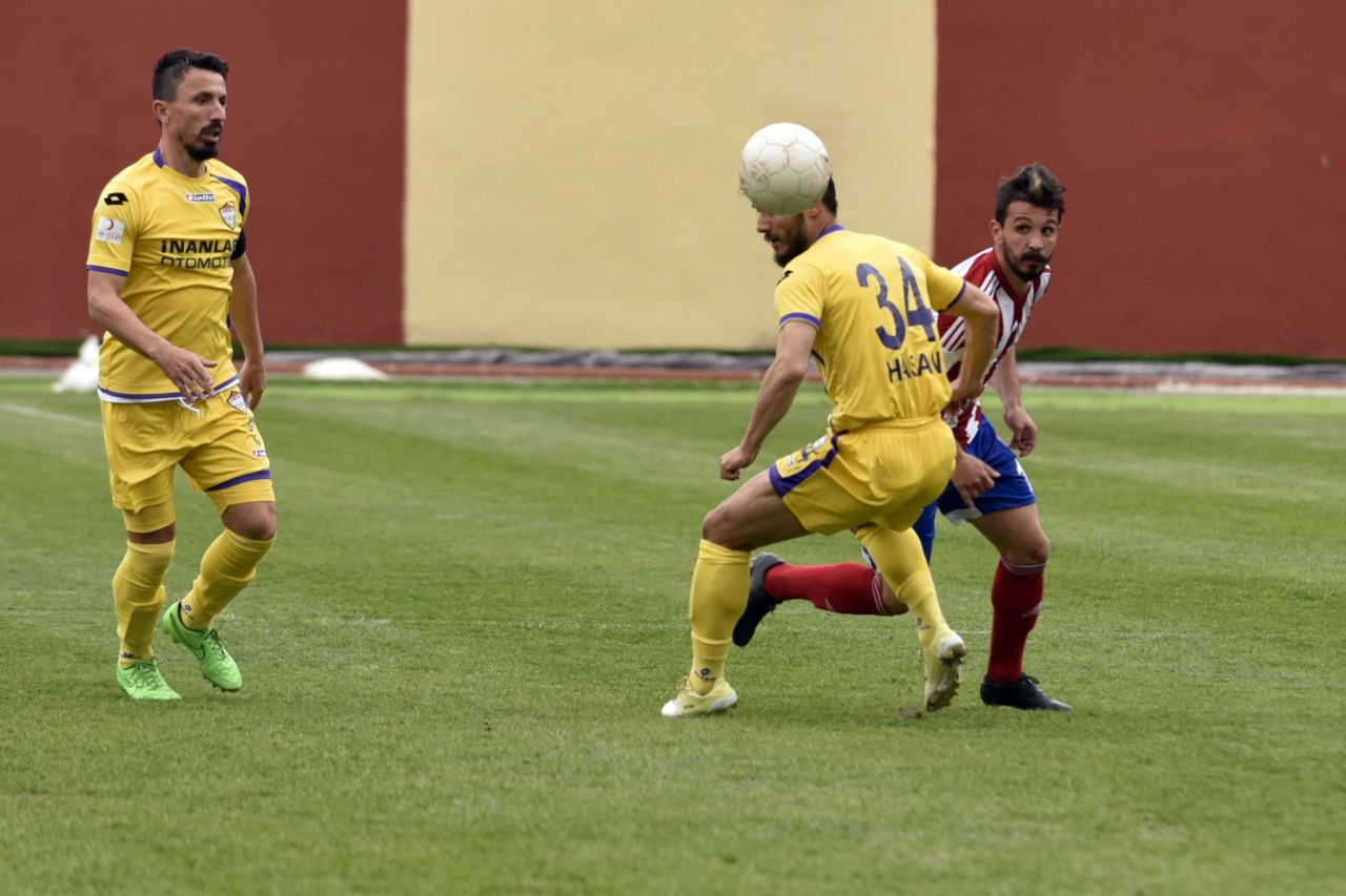 Gümüş, Eyüpspor'a acımadı: 2-0 22