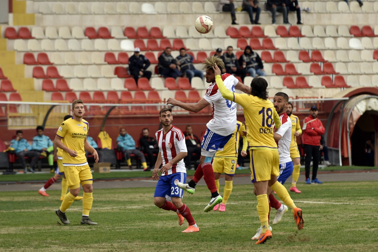 Gümüş, Eyüpspor'a acımadı: 2-0 24