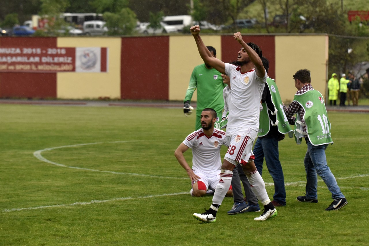 'Buraya hak ederek geldik' 6