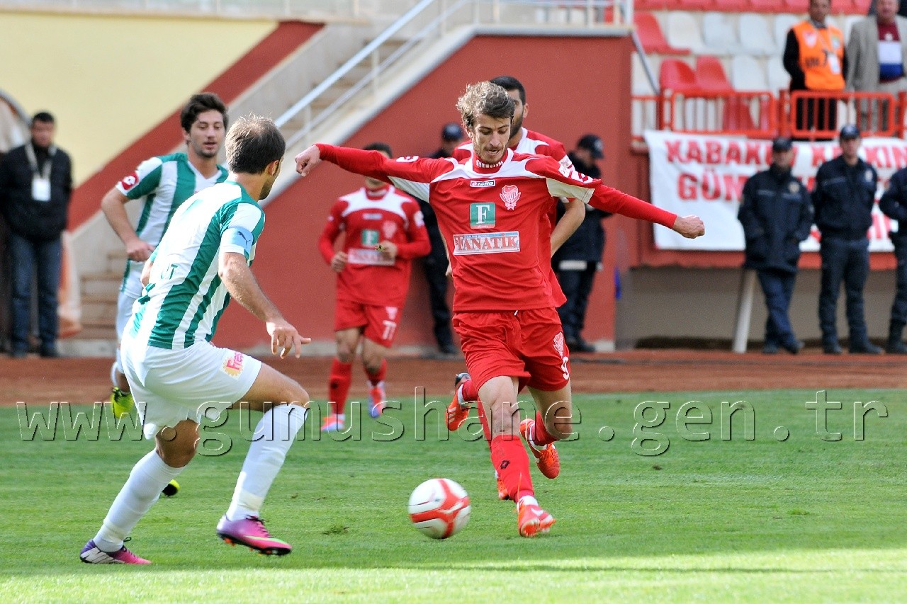 Gümüş Galibiyetle Tanıştı: 2-1 2