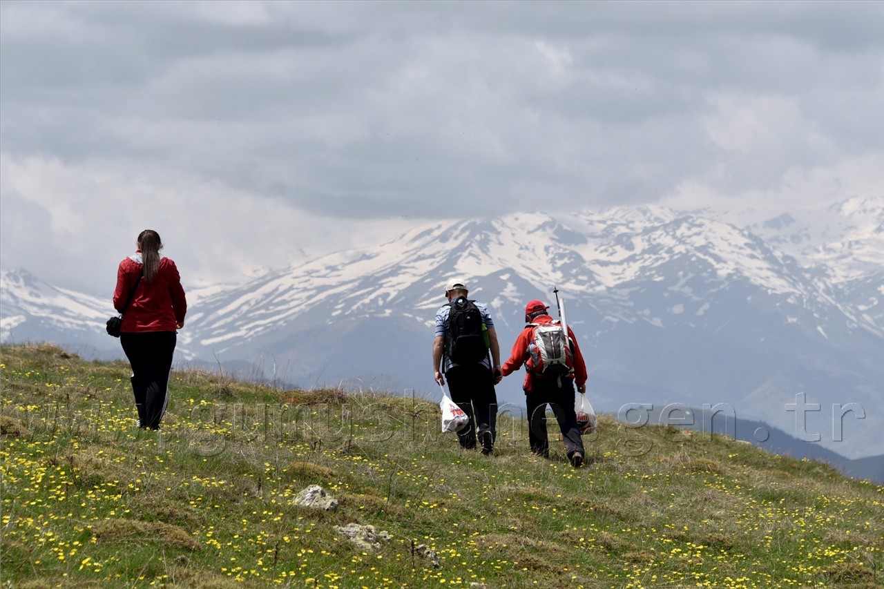 Gümüşhaneli Dağcılar Göller Bölgesine Yürüdü 6