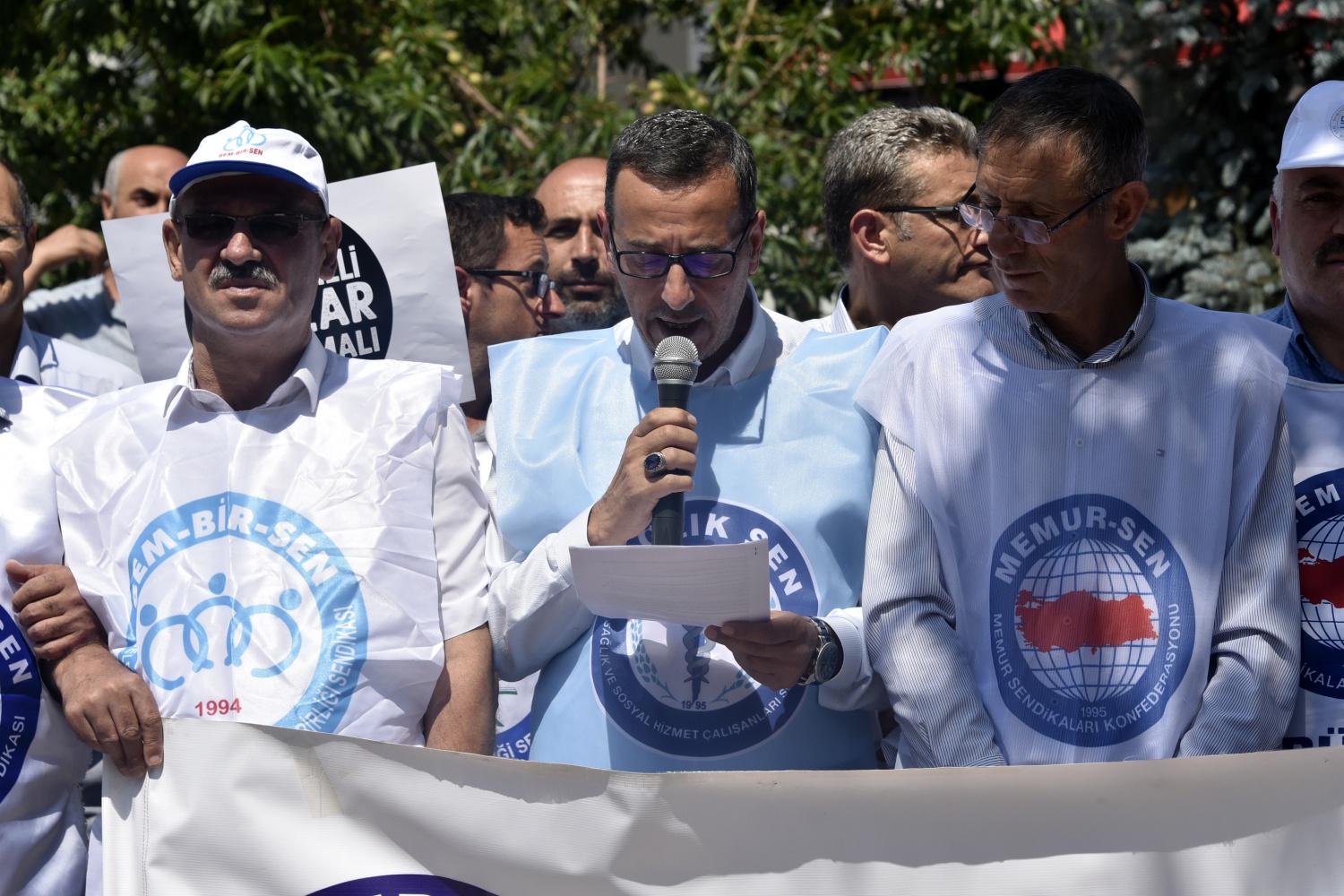 Gümüşhane Memur-Sen’den ‘Emeğe saygı, adalete davet’ açıklaması 7