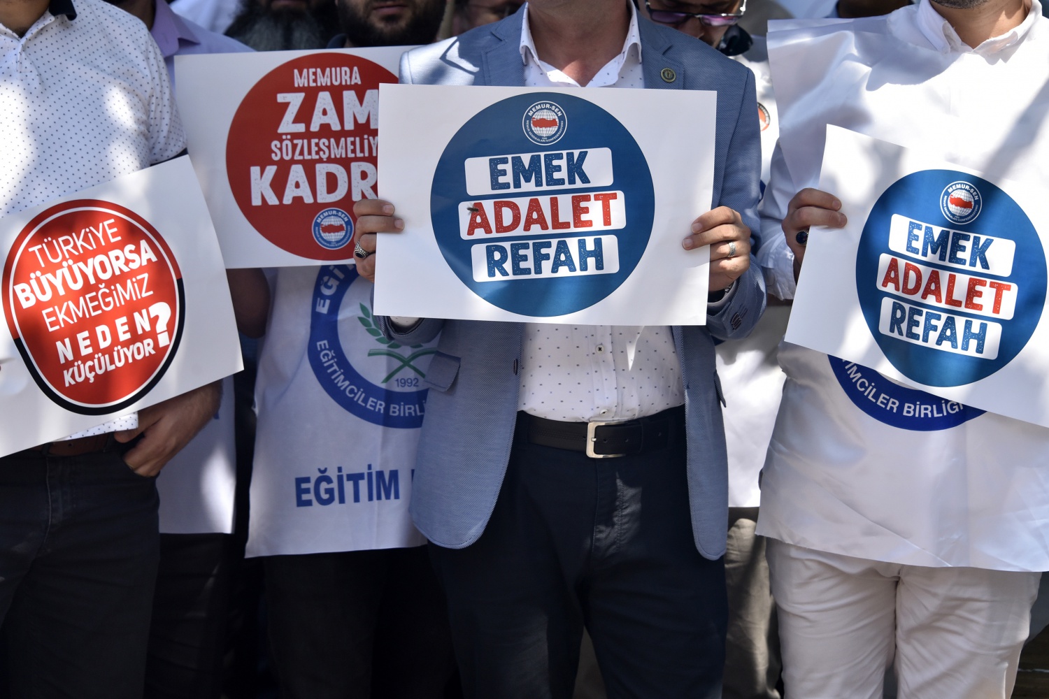 Gümüşhane Memur-Sen’den ‘Emeğe saygı, adalete davet’ açıklaması 4