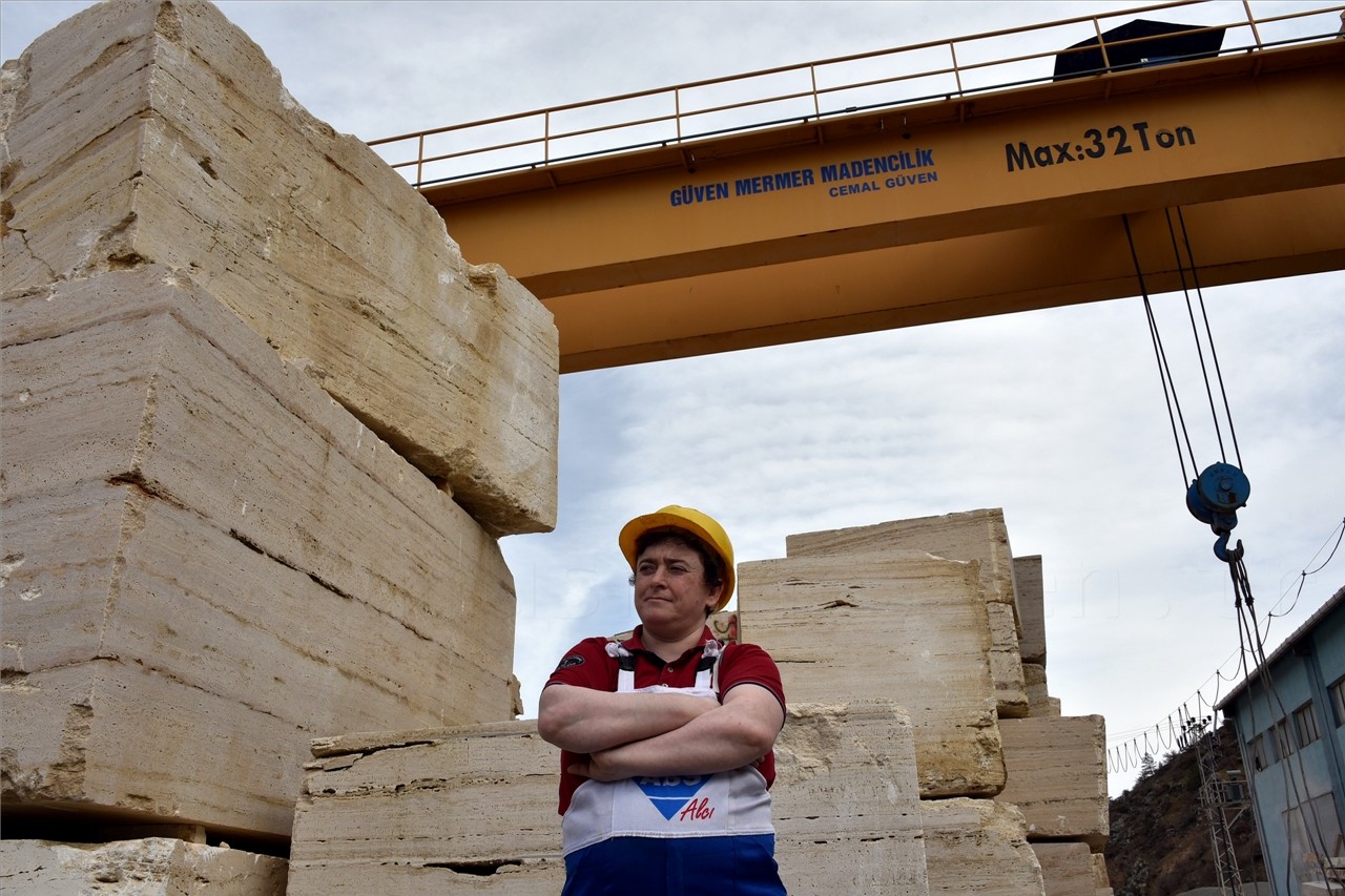 Gümüşhane'de mermerin efendisi bir kadın 4