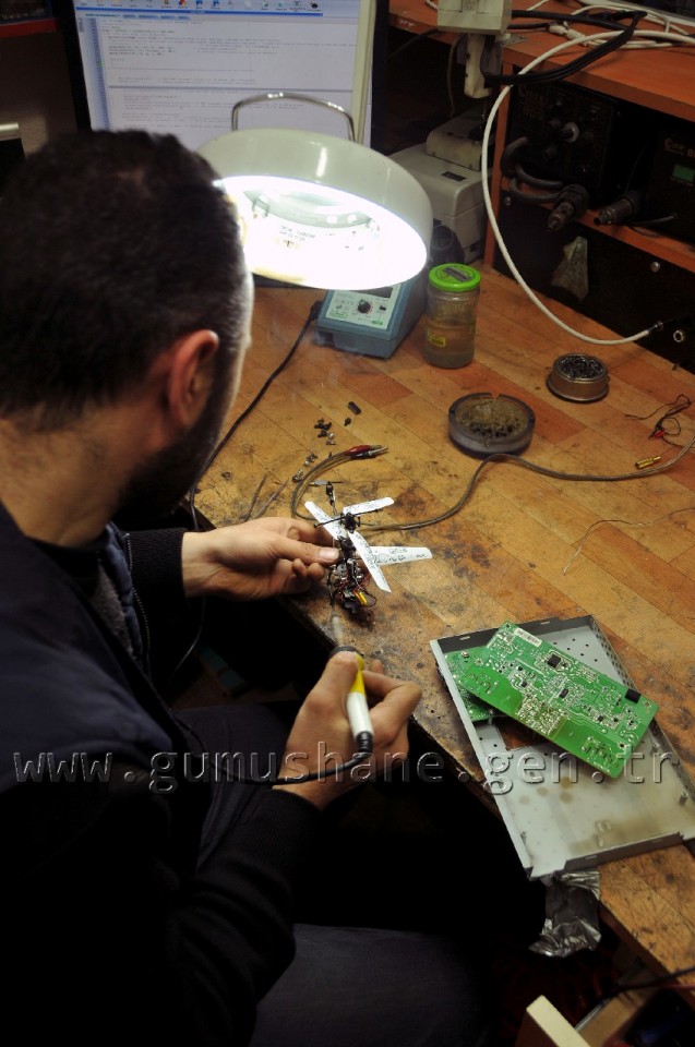 Herkesin Yapamadığını O Yapıyor   4