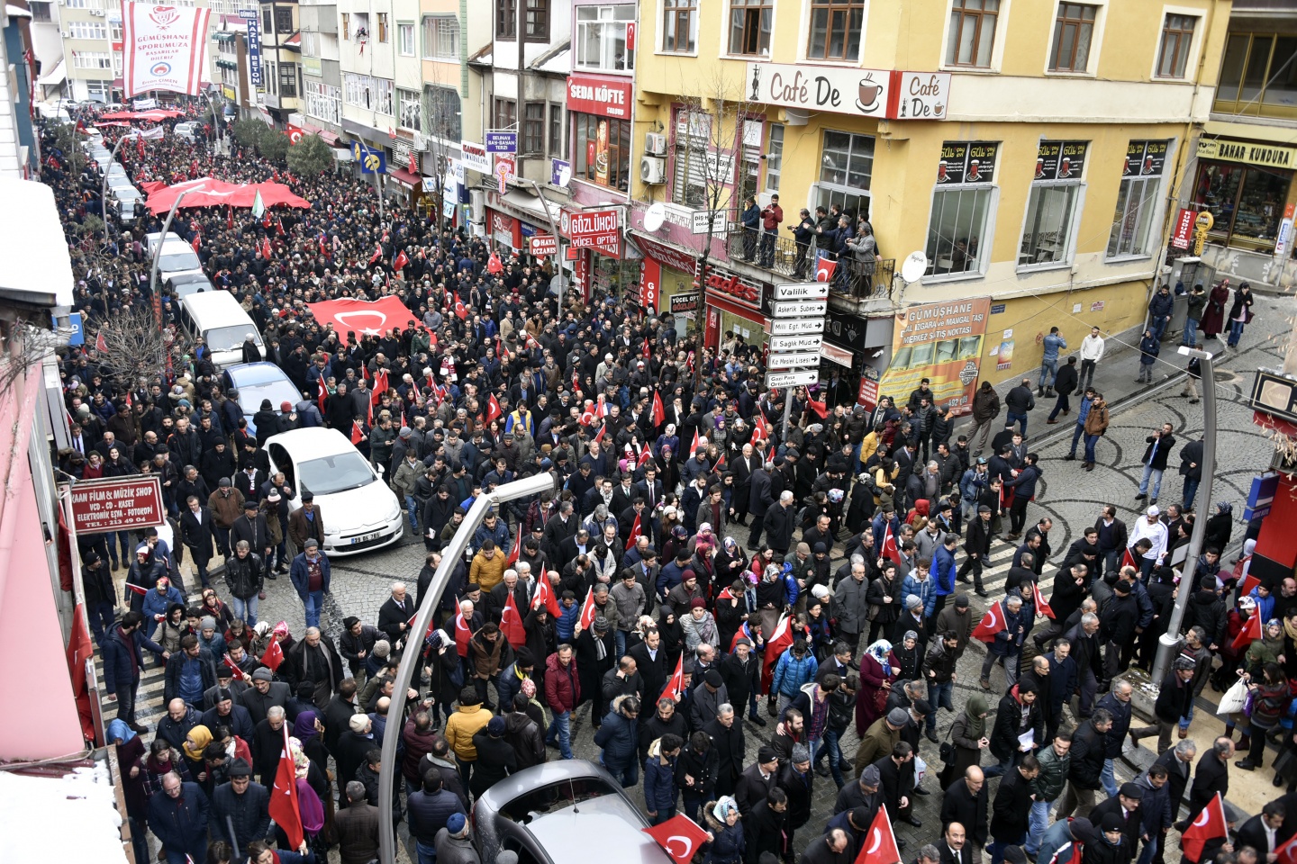 Gümüşhane'de 10 bin kişi terörü lanetledi 26