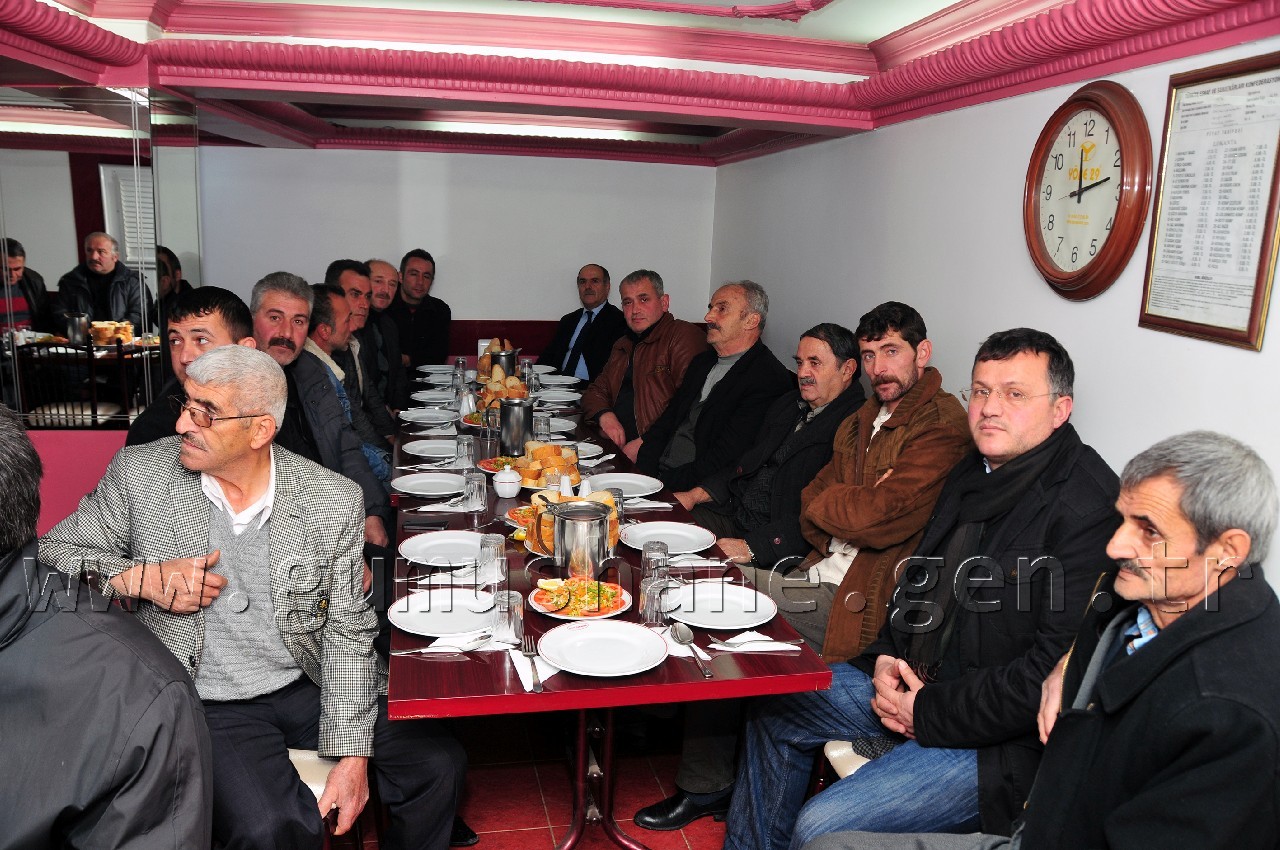 Gümüşhane'de Muhtarlar Gazetecileri Unutmadı 1