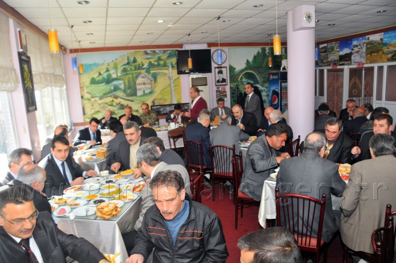 Gümüşhane Protokolü Muhtarlarla Toplandı 2