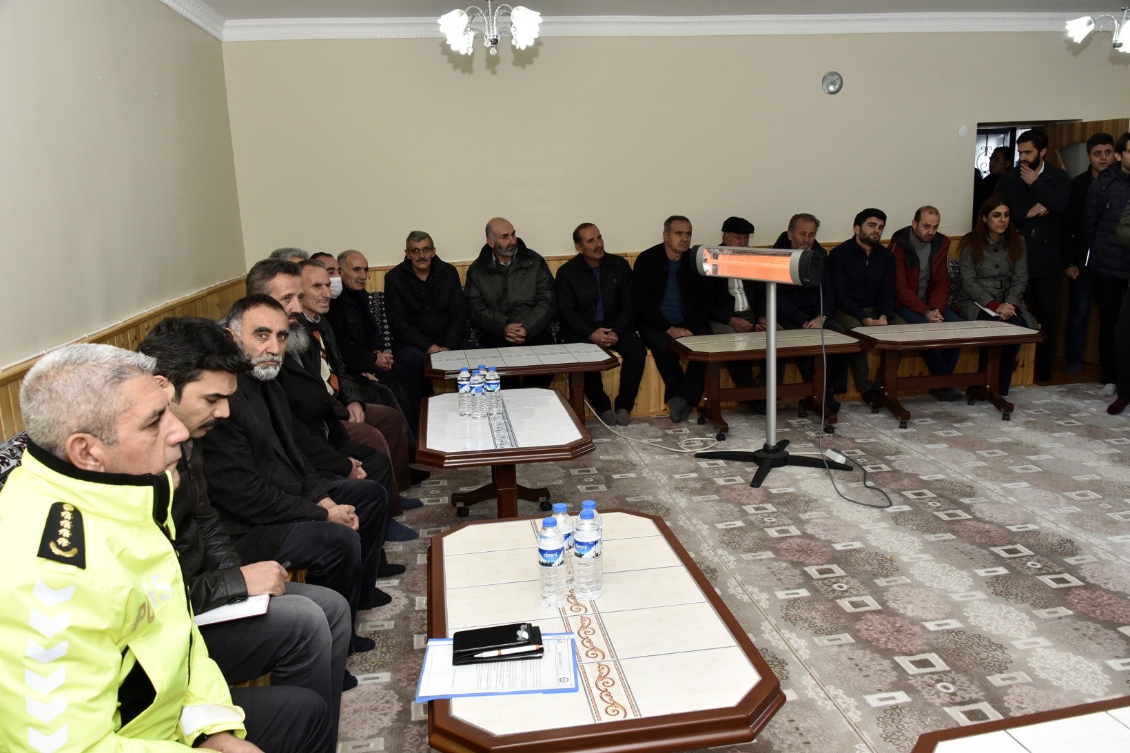 Akçakale’de mahalle toplantısı 3