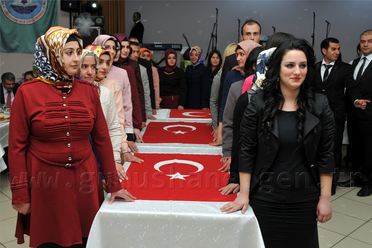 Gümüşhane'de Öğretmenler Günü Kutlaması 5