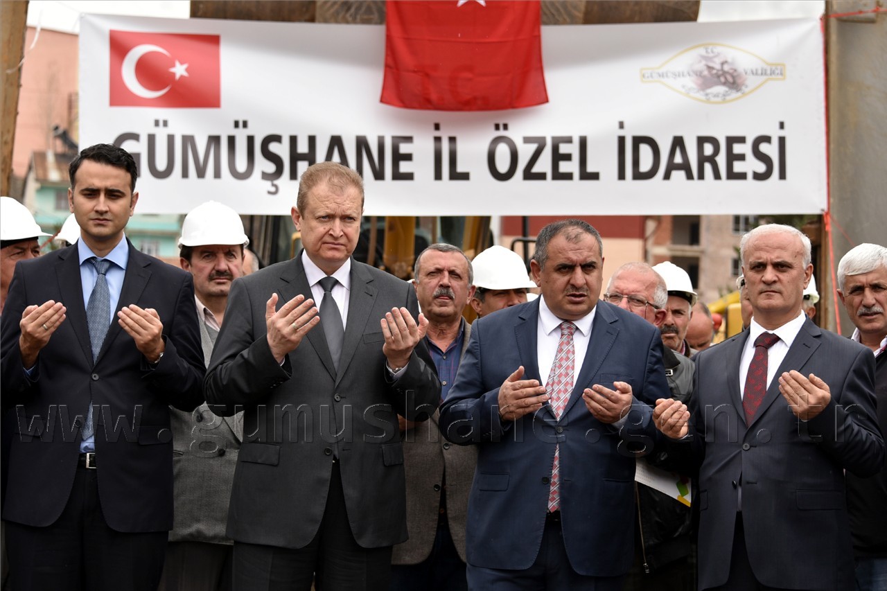 Gümüşhane İl Özel İdaresinde İş Sezonu Dualarla Açıldı 1