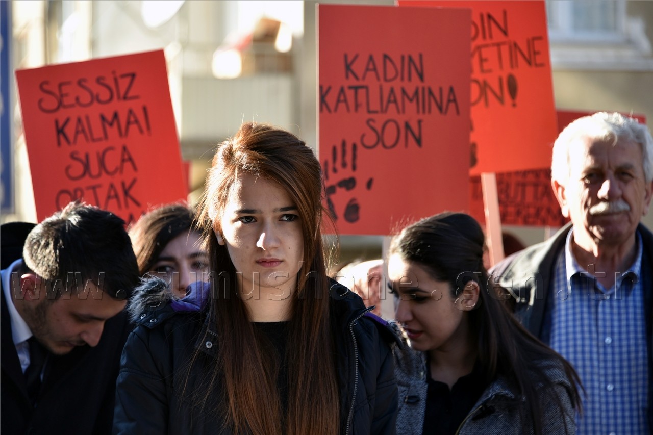 Gümüşhane’de Üniversite Öğrencileri Özgecan Ve Fırat İçin Yürüdü 2
