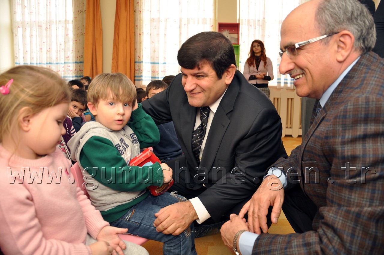 Gümüşhane'de Minik Öğrenciler 10 Bin 597 Adet Pil Topladı 2